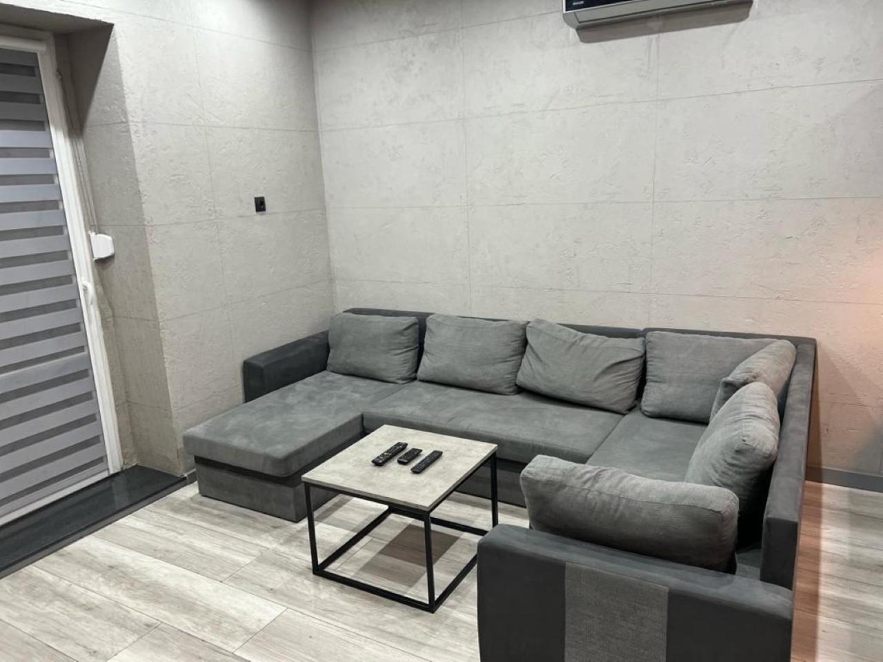 Raciborska Royal Apartment - Miejsce Parkingowe Na Parkingu Strzezonym Ґлівіце Екстер'єр фото