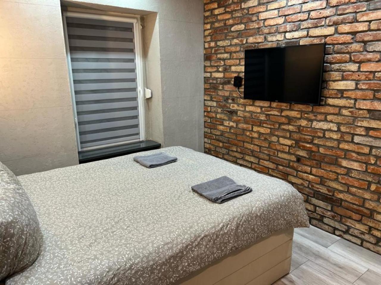 Raciborska Royal Apartment - Miejsce Parkingowe Na Parkingu Strzezonym Ґлівіце Екстер'єр фото