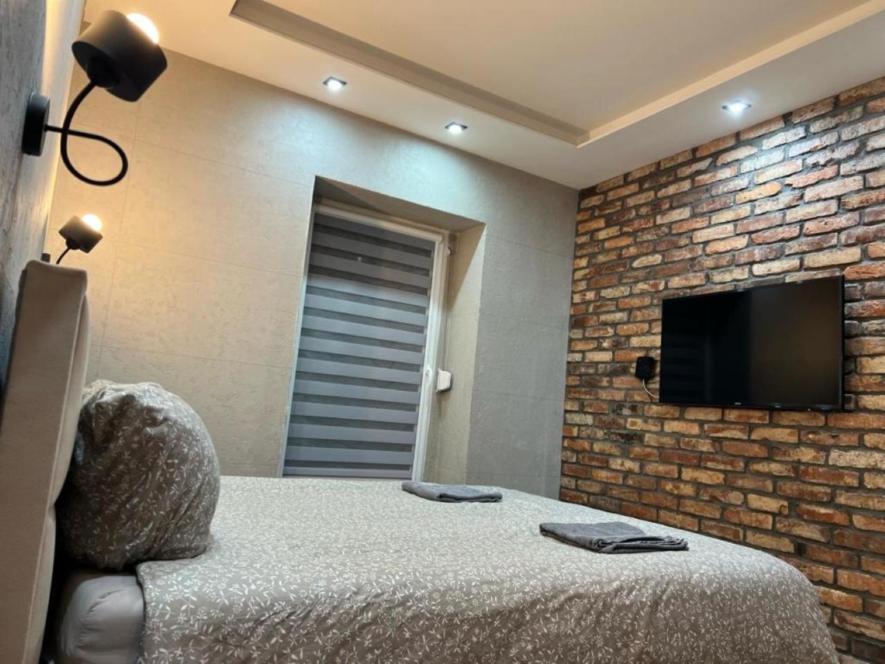 Raciborska Royal Apartment - Miejsce Parkingowe Na Parkingu Strzezonym Ґлівіце Екстер'єр фото